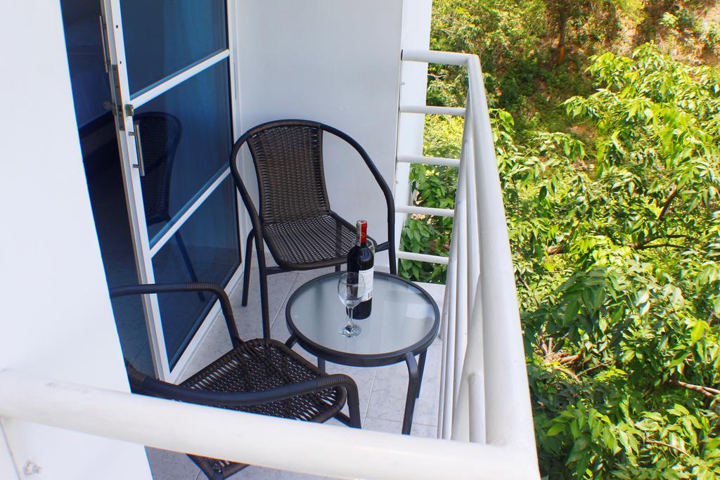 Suitehouse Taganga Exterior photo